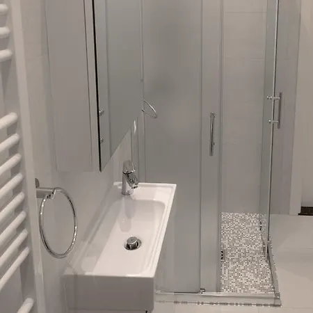 Lana 2 Apartment